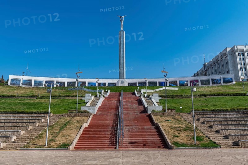 Monument of Glory