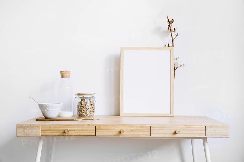Frame glasses table
