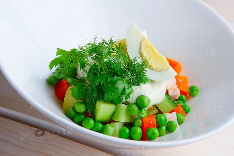 Salad with green bean