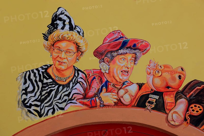 Mural of the stars of carnival