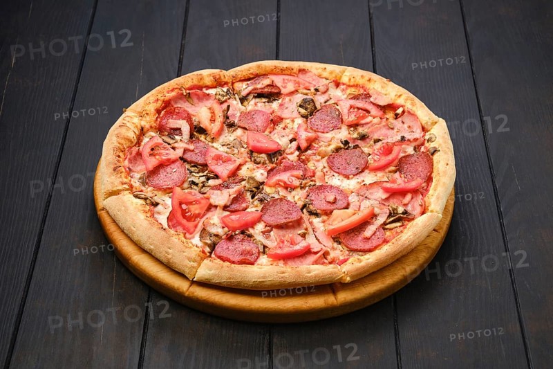 Pizza with salami