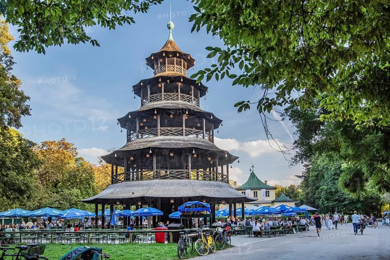 Beer garden at the Chinese Tower in the English Garden in the evening sun