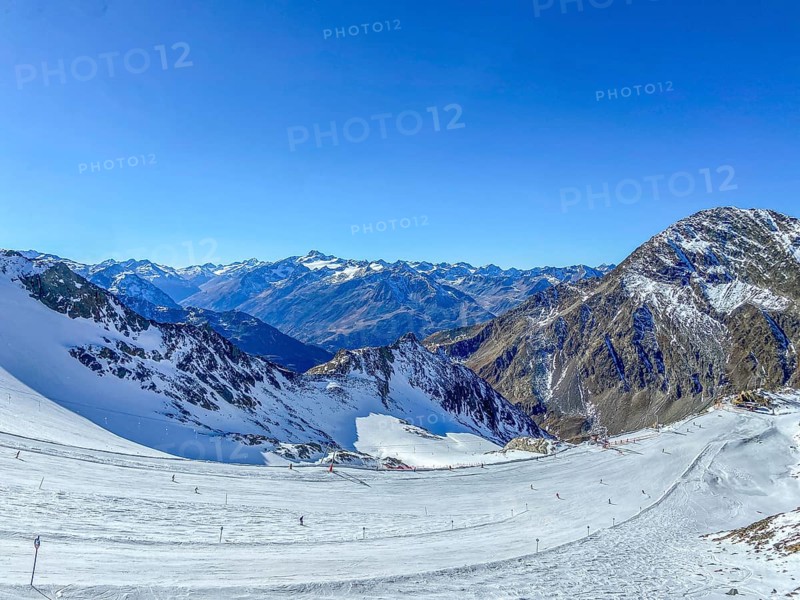 Gaiskarferner glacier piste
