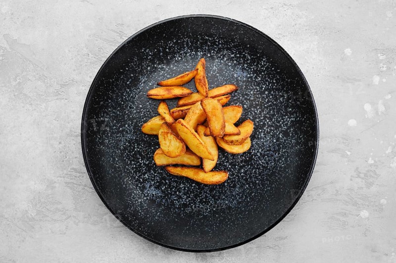 Garnish to the main dish