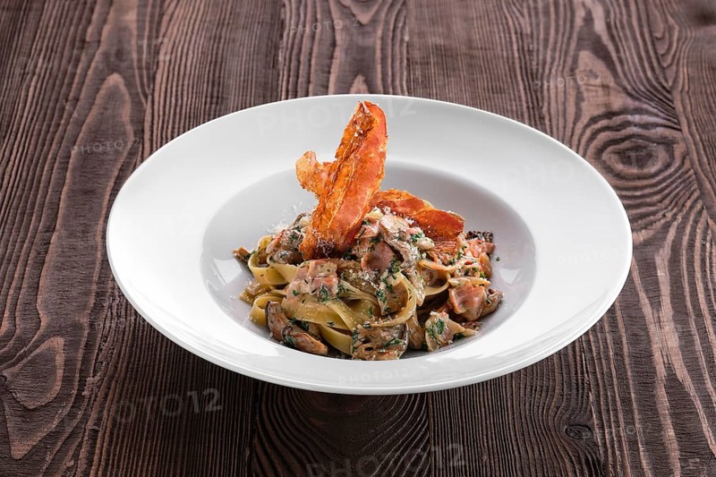 Pasta with chicken