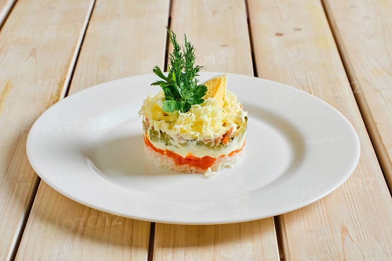 Layered salad with rice