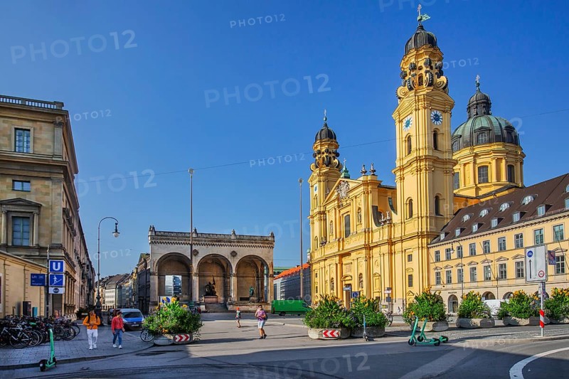 Odeonsplatz with Feldherrnhalle and Theatine Church