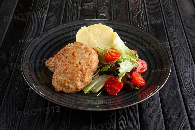 Cutlet with mashed potato