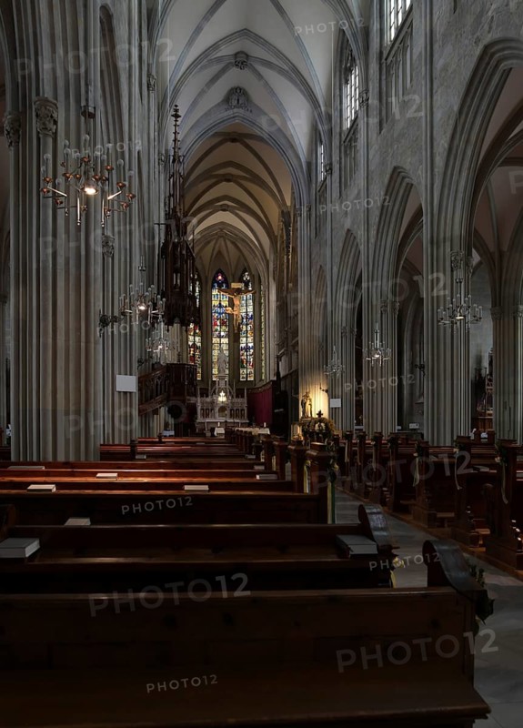 Interior view of the nave of the Abbey and Parish Church