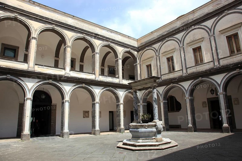 Cloister Chiotro dei Procuratori by Giovanni Antonio Dosio