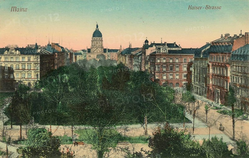 The Kaiserstrasse in Mainz