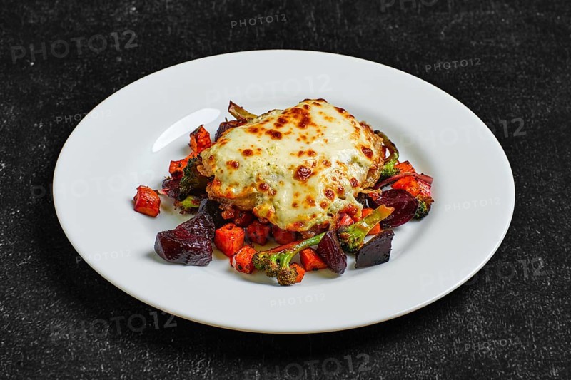 Cod fillet baked with cheese topping served with fried beet