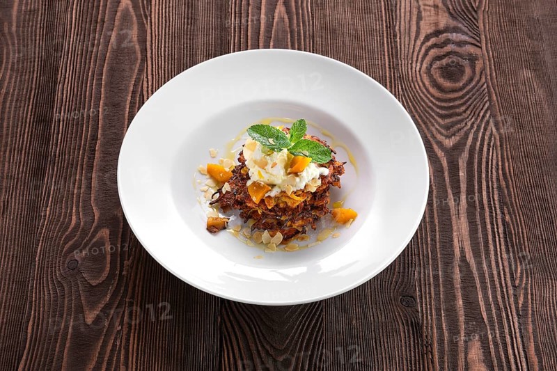 Pumpkin fritters with soft cheese