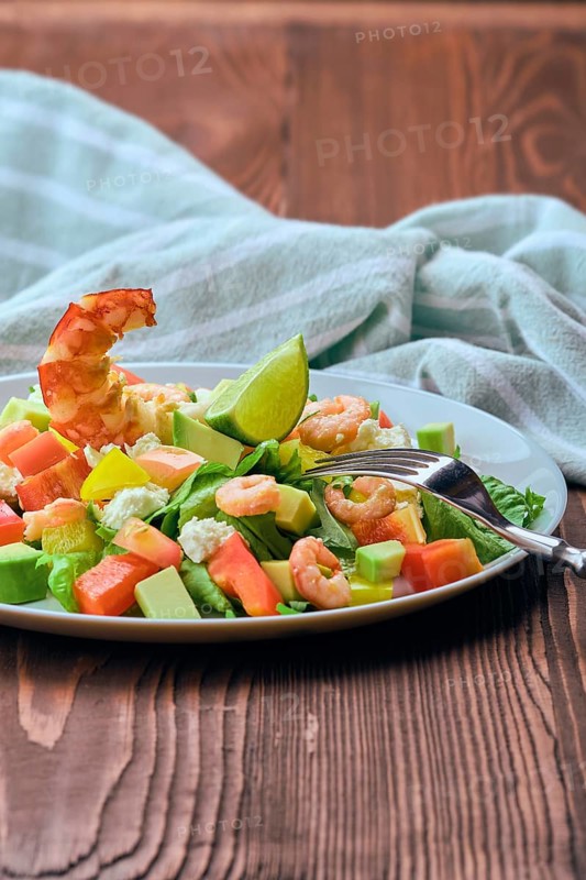 Salad with avocado