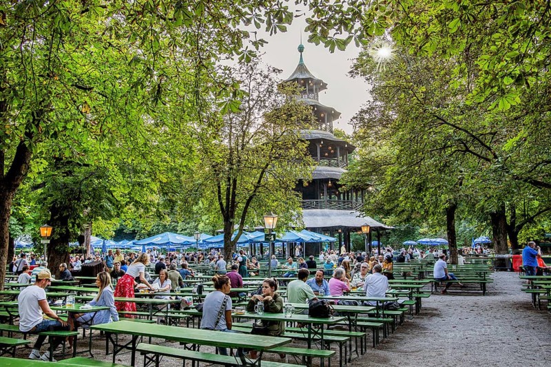 Beer garden at the Chinese Tower in the English Garden in the evening sun