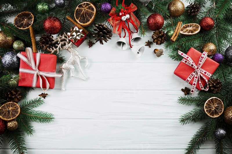 Christmas twig with deer and present boxes
