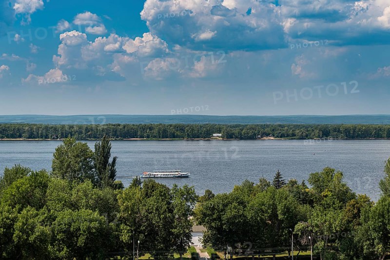 Overlook over the Volga from the Monument of Glory