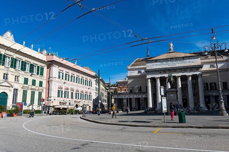 Piazza De Ferrari