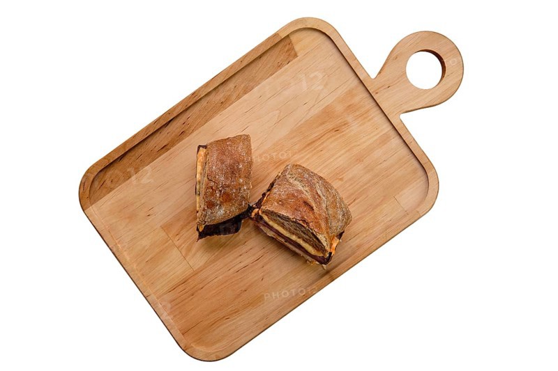 Sandwich with beef and cheese
