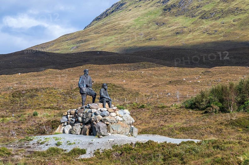 Statues at Sligachan