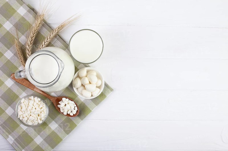 Copy space top view arrangement with milk