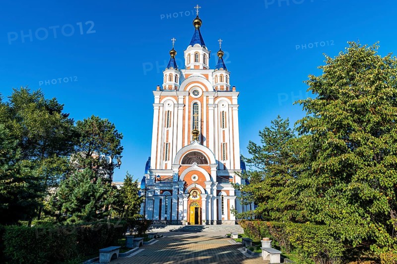 Uspensky Cathedral of the Ascension on Komsomol Square