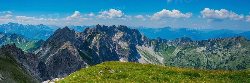 Mountain panorama from the Grosser Daumen