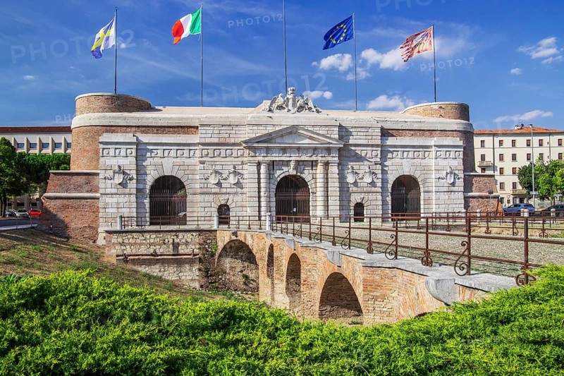 Porta Nuova City Gate