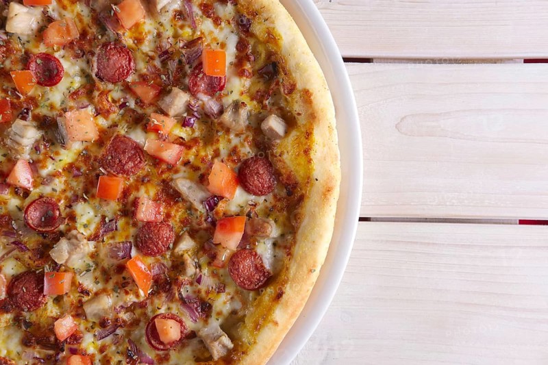 Pizza with sausage