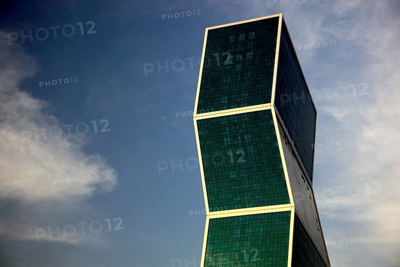 Qatar Pearl and Porto Arabia