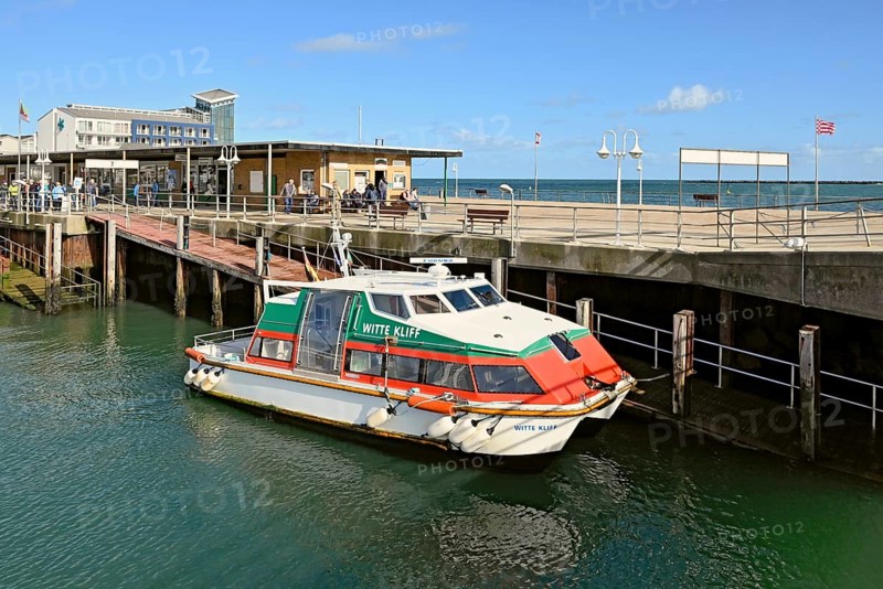 Witte Kliff dune ferry at the landing stage