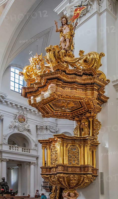Pulpit in St. Salvator Cathedral
