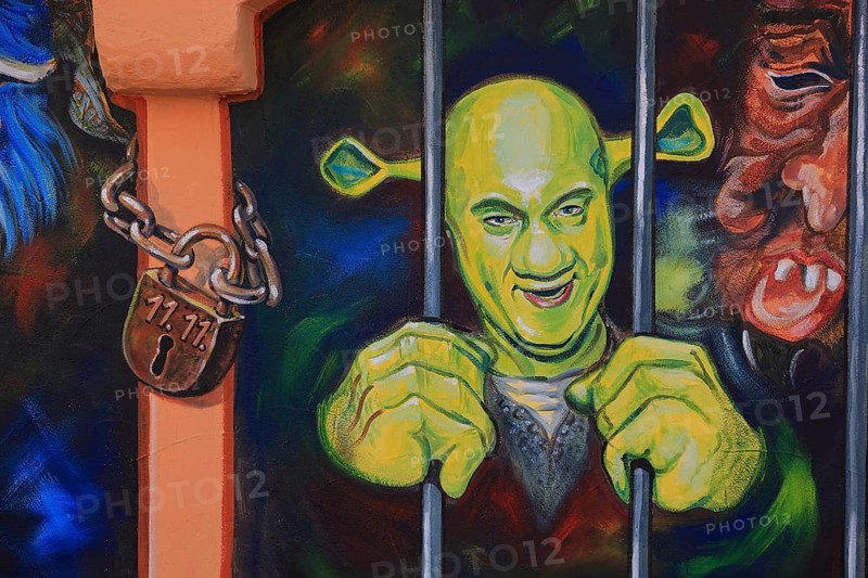 Mural of the stars of carnival