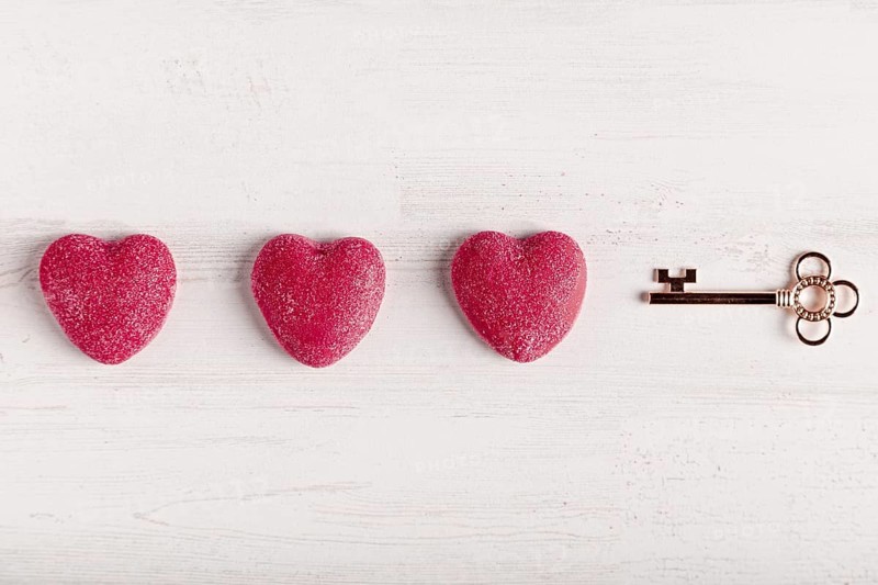 Key heart arrangement