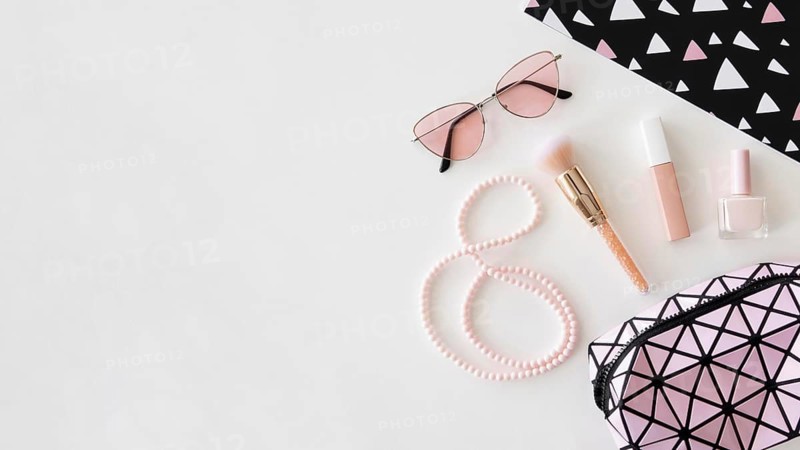 Cosmetic products with sunglasses
