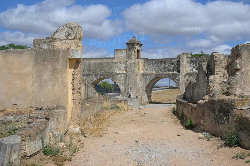 16th century Amoreira aqueduct