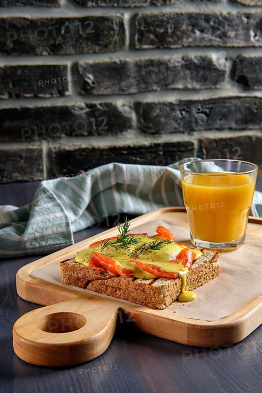 Sandwich with salmon