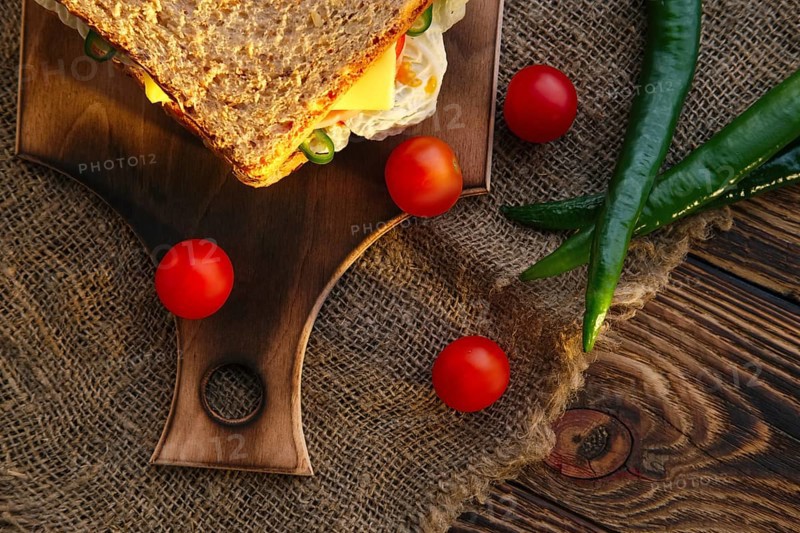 Country sandwich: Rye bread
