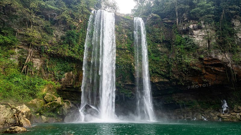 Misol Ha waterfall