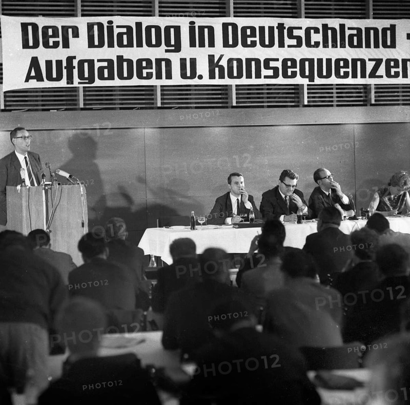 Dialogue in Germany was the motto of a conference of youth associations from East and West in June 1966 in the town hall in Oberhausen