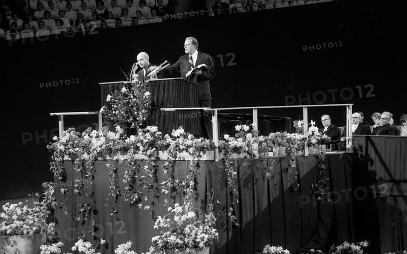Performance and show by US revivalist Billy Graham on 2. 4. 1970 at the Westfalenhalle Dortmund