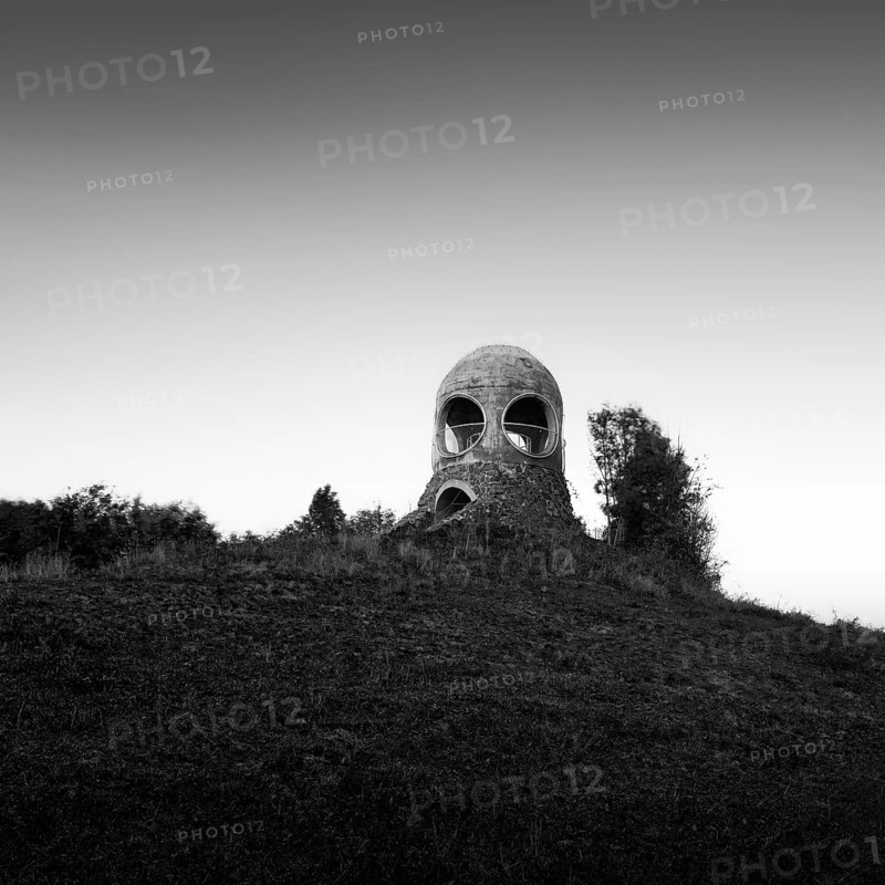 A lookout tower on Pastevni vrch