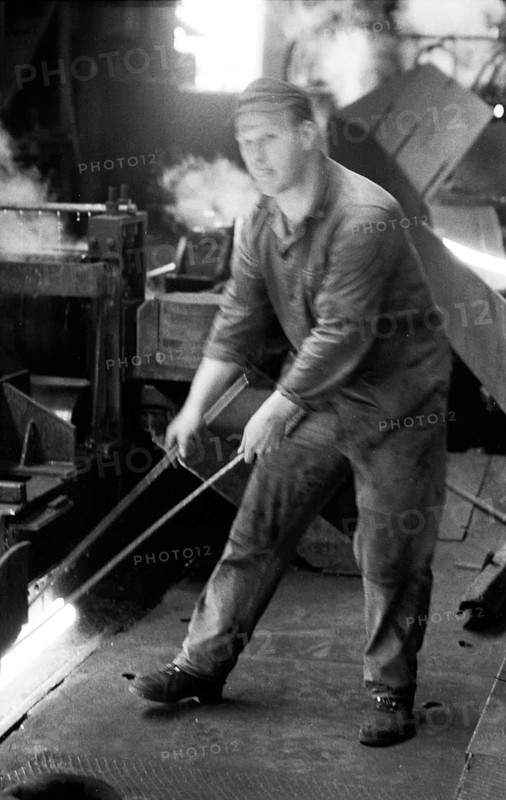 The production of steel products