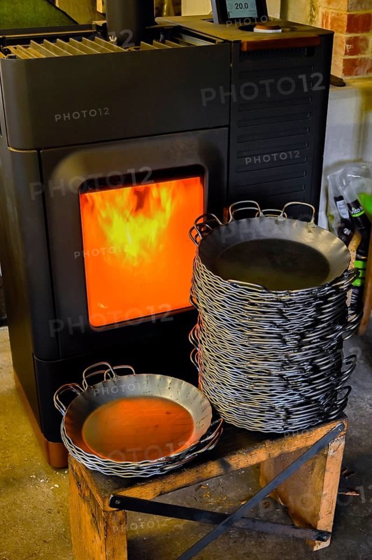 Forged iron pans