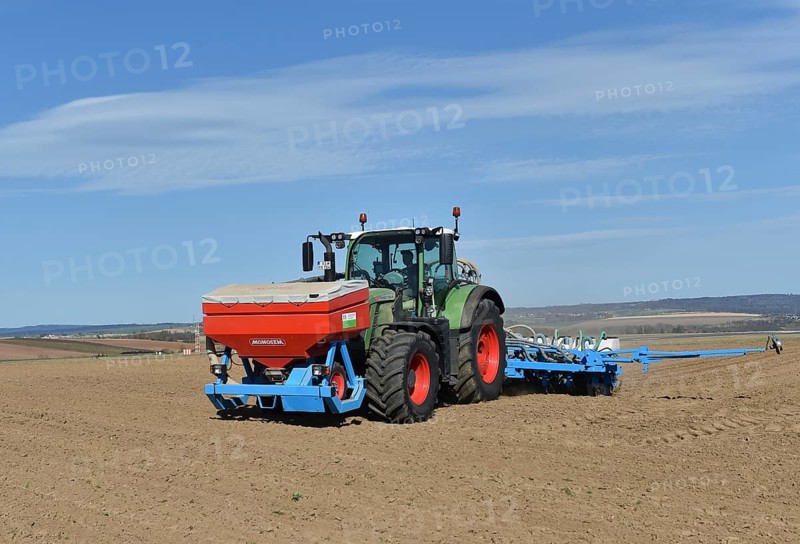 Seed drill brings seed to the field