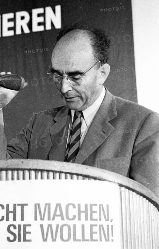 The founding party congress of the party Aktion demokratischer Fortschritt