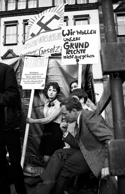 The Ruhr Action against the Emergency Laws in 1968 turned against the emergency legislation with numerous local actions by students