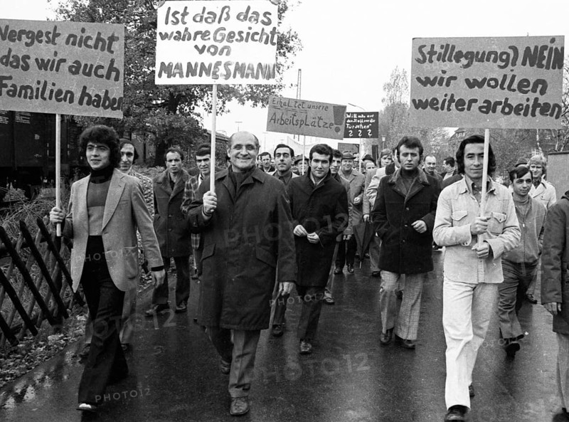 Employees of the Duesseldorf -Reisholz steel and tube works demonstrated on 6 November 1973 in Langenfeld-Immigrath against the loss of jobs