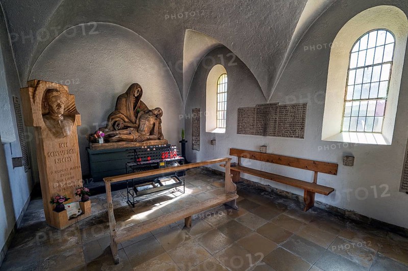 Statue of Father Rupert Mayer by sculptor Michael Vogler and Pieta