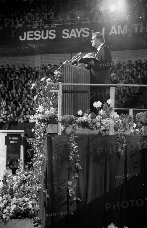 Performance and show by US revivalist Billy Graham on 2. 4. 1970 at the Westfalenhalle Dortmund